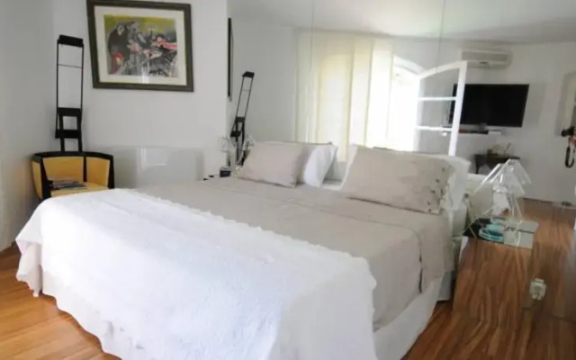 Design and Luxe Mougin Summer Villa