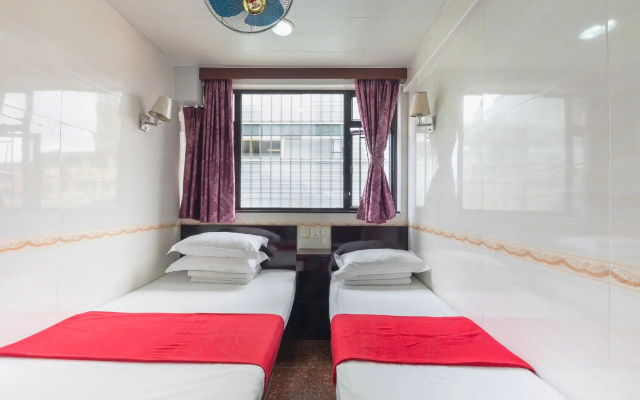 Wing Lee Guest House – Guest Rooms – Kowloon