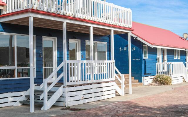 Port O Call Motel