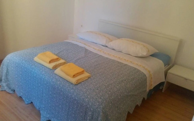 Beautiful Apartment Tomy for Complete Relaxing