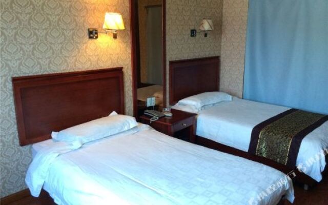 Huali Express Hotel