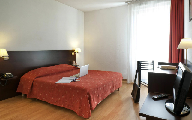 Aparthotel Adagio Access Paris Vanves Porte de Chatillon
