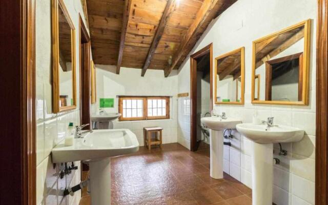 Alojamiento integro 42plazas en total