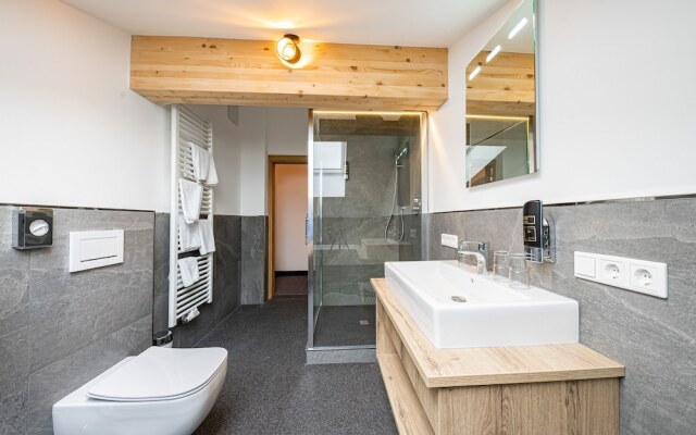 Berggasthof Hotel Adersberg