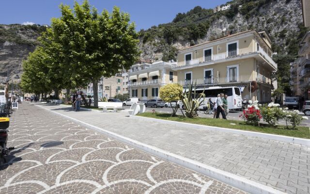 Sinonda Luxury Apartment