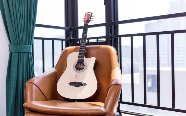 Locals Boutique Apartment Jiuzhou Port.5