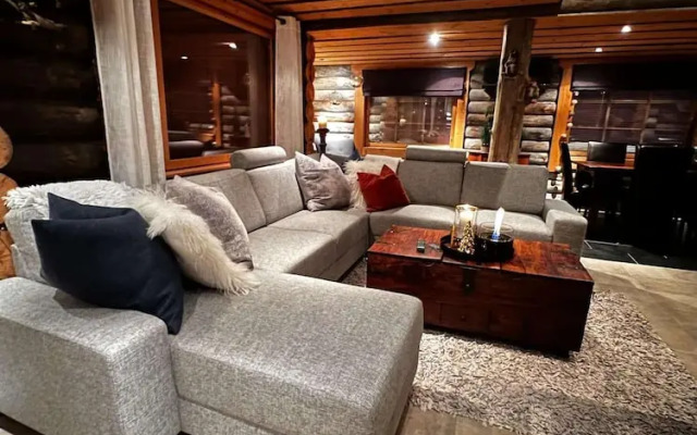 Aurora Bliss Cabin Retreat