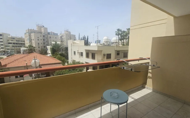 53 NIC - Stay Elion Apartment