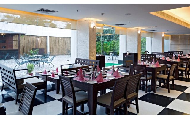 Clarks Avadh