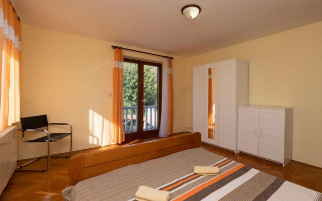 Seaview Apartment Lara