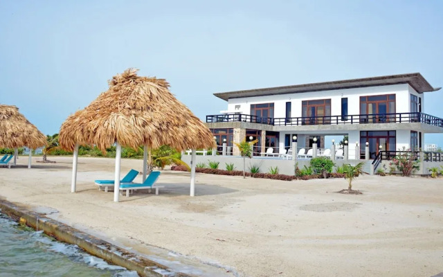Casas de la Caye Villas