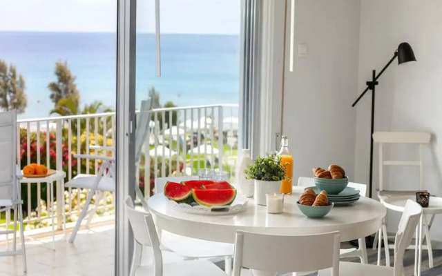 Protaras H2O Seafront Suite