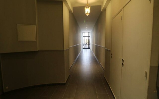 Luxury, central 3 bedroom, 3 bathrooms 5 mins from the Palais 410