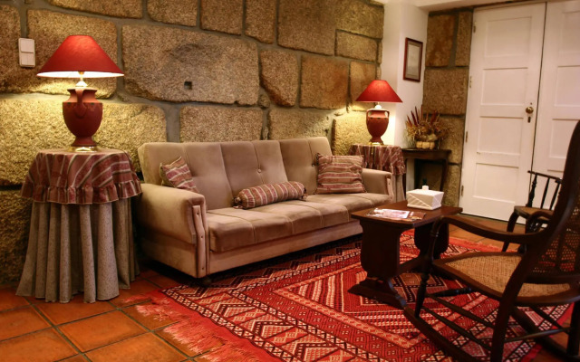 Rivatur - Explorações Turísticas Lda