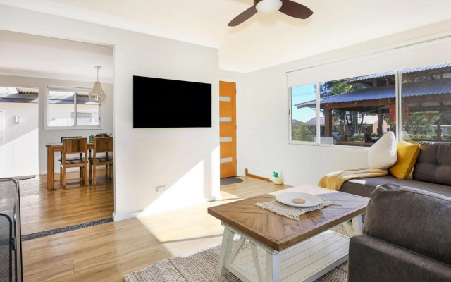 Pagoda, Culburra Beach