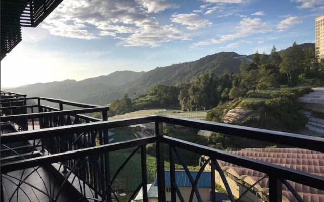 Cameron Nova Highlands Resort