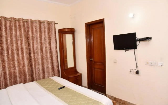 OYO Rooms 786 Old Gurgaon