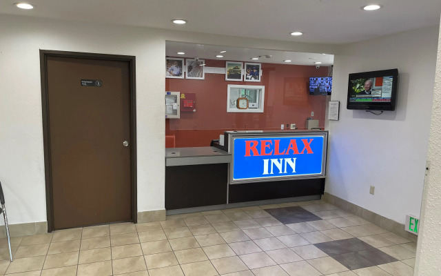 Relax Inn
