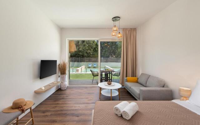 Theros Suites