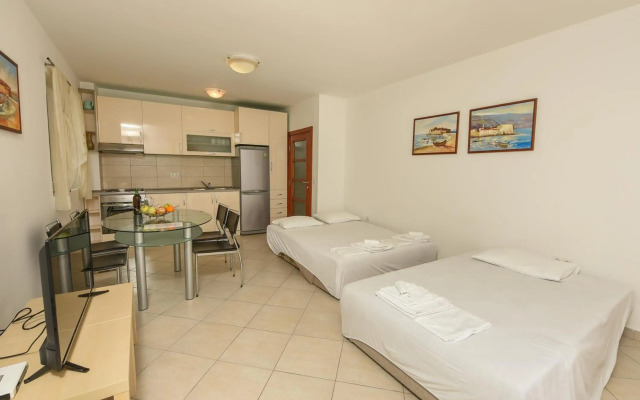 Sea Point Apart hotel Tivat