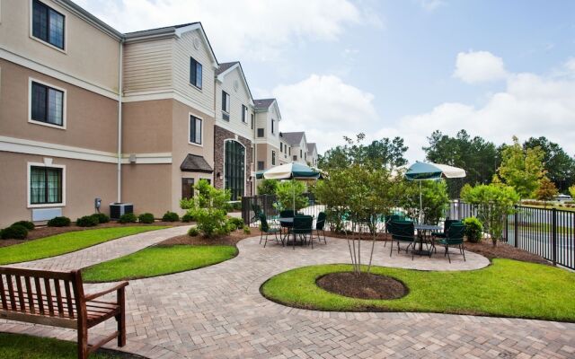 Staybridge Suites Savannah Airport