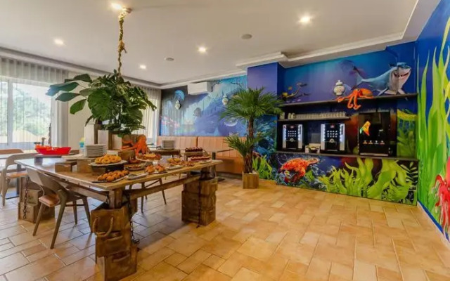Vau Ms Apartments