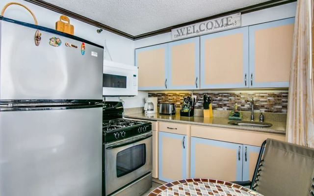 Bamboo 801  - 1 Br Condo