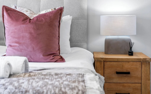 Big Bay Beach Club J32