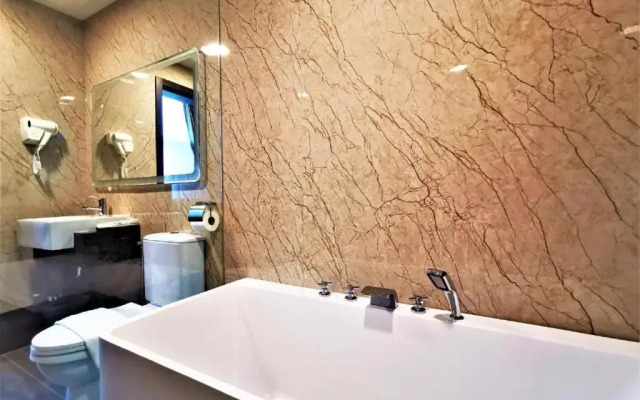 Prestigo Hotel