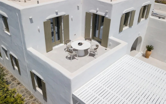 Ultimate Luxury Paradise Villa In Paros
