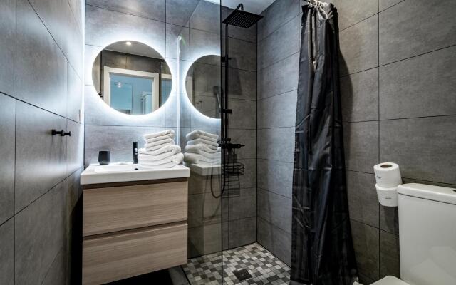 LJ- Modern flat with spectacular views in mountain