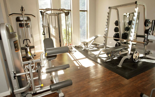 Woodlands Hotel, BW Signature Collection