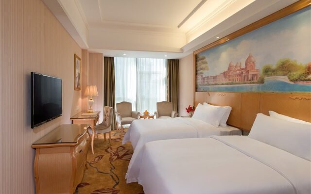 Vienna Hotel Binhai Pearl Branch