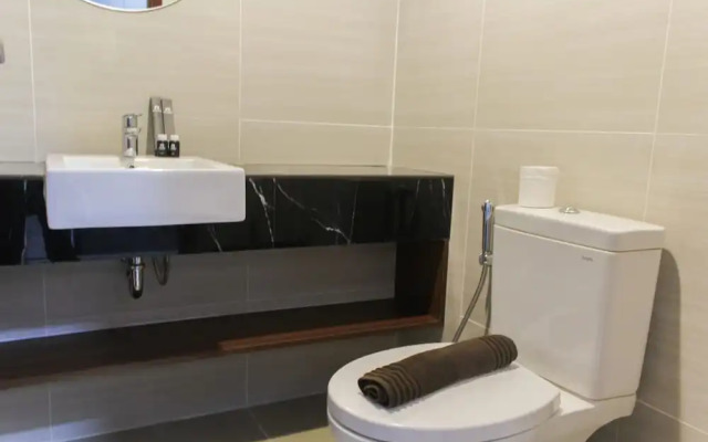 Scenic Studio at West Vista Apartment Puri