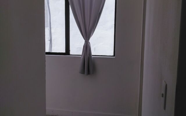 Tropicus 22 Romantic Zone Simple Room with Balcony