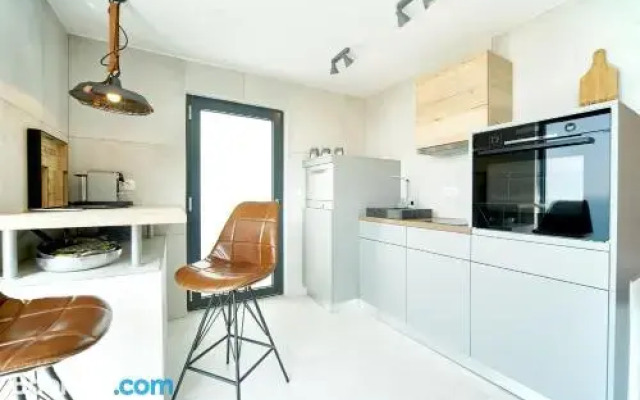 Apartment Paradiso