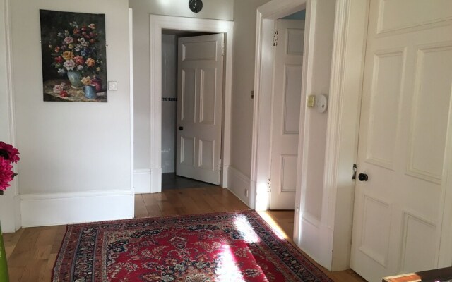 Ivy Knoll Self Catering