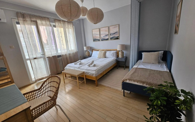 NIKA'S 2BD, Modern, Dondukov Apartment