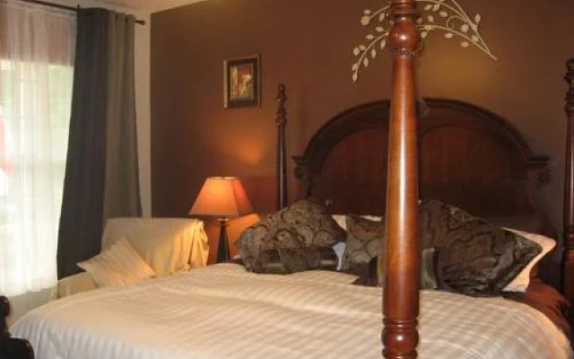 Viv's Front Porch B&B