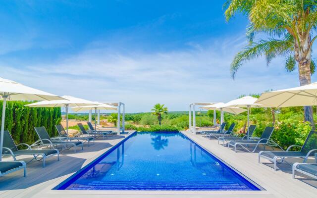 Finca Short De Conies 2