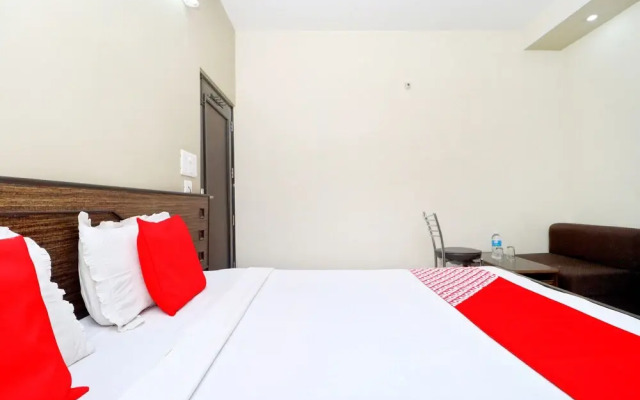 OYO 36004 Hotel Karan Continental