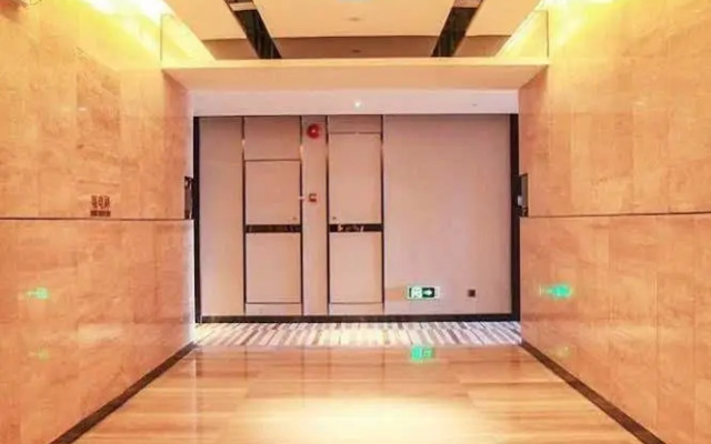 Lunkai International Hotel