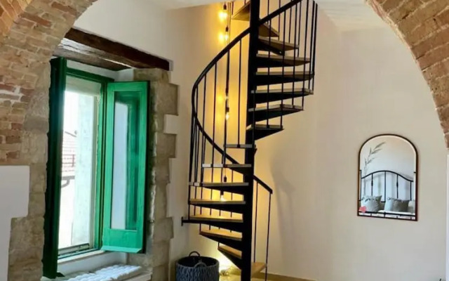 Captivating House in Palmoli Sleeps 2 Plus 2