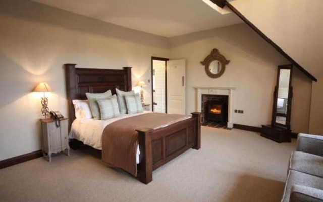Weston Hall