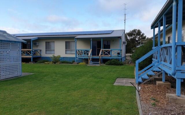 Marion Bay Holiday Villas