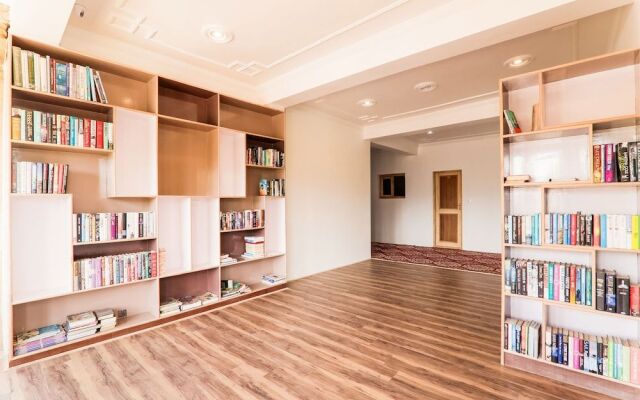 Oyo 38068 Sankar Residency