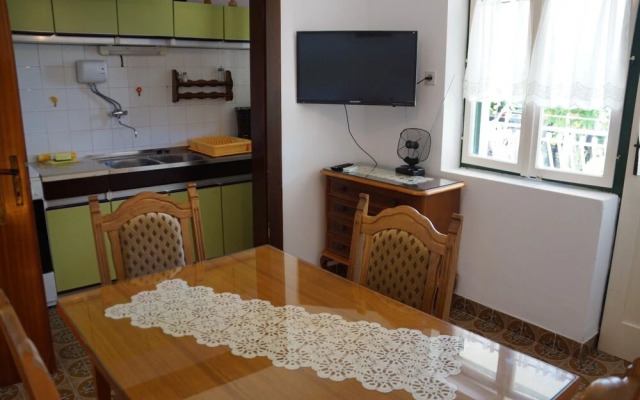 Srđan - 10 m From the Beach - A1