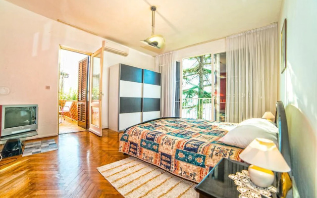 Apartments Matak 1003