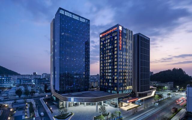 Hilton Garden Inn Shenzhen Airport