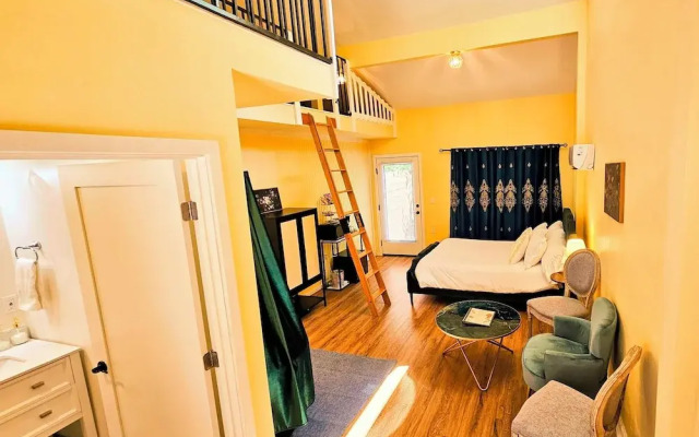Quiet Mind Lodge Retreat & Spa  Sequoias